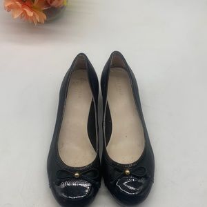 Cole Haan Black Patent Leather Wedge with bow Size 8. CH3943